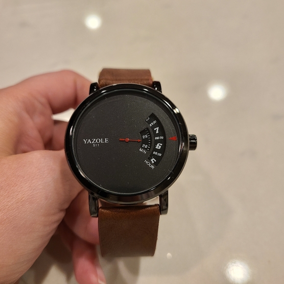 Yazole 511 men's watch - Picture 3 of 3